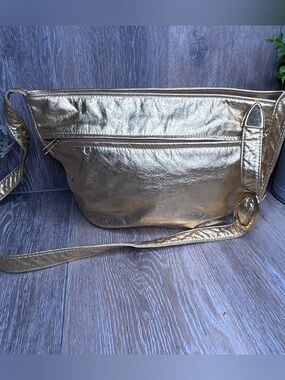 DAWLI Genuine Leather Metallic Gold Shoulder Bag • Made in USA • Y2K Retro Purse